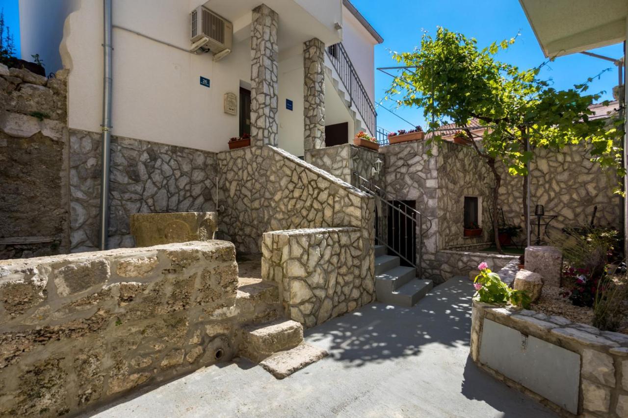 Rustical Nest Krk Old City Krk Town Exterior foto